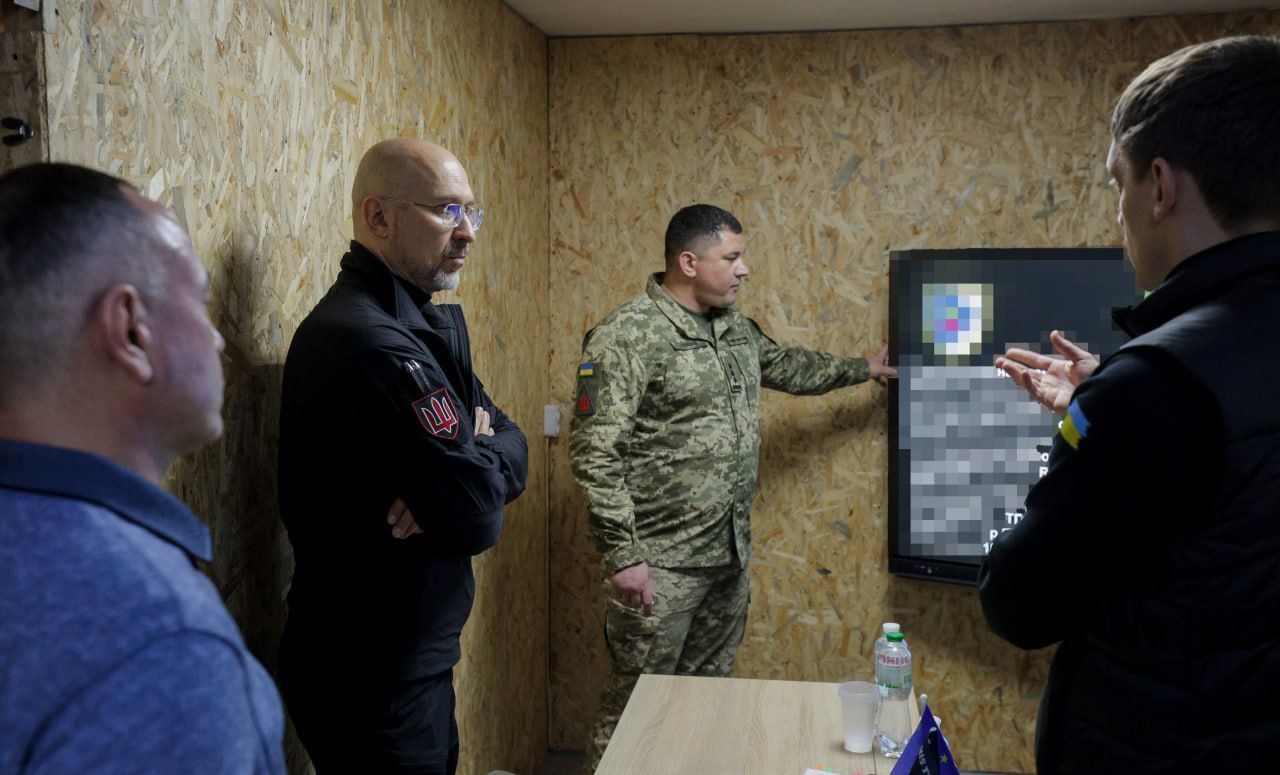 Міністр оборони України Денис Шмигаль відвідав підрозділи, які обороняють Запоріжжя 