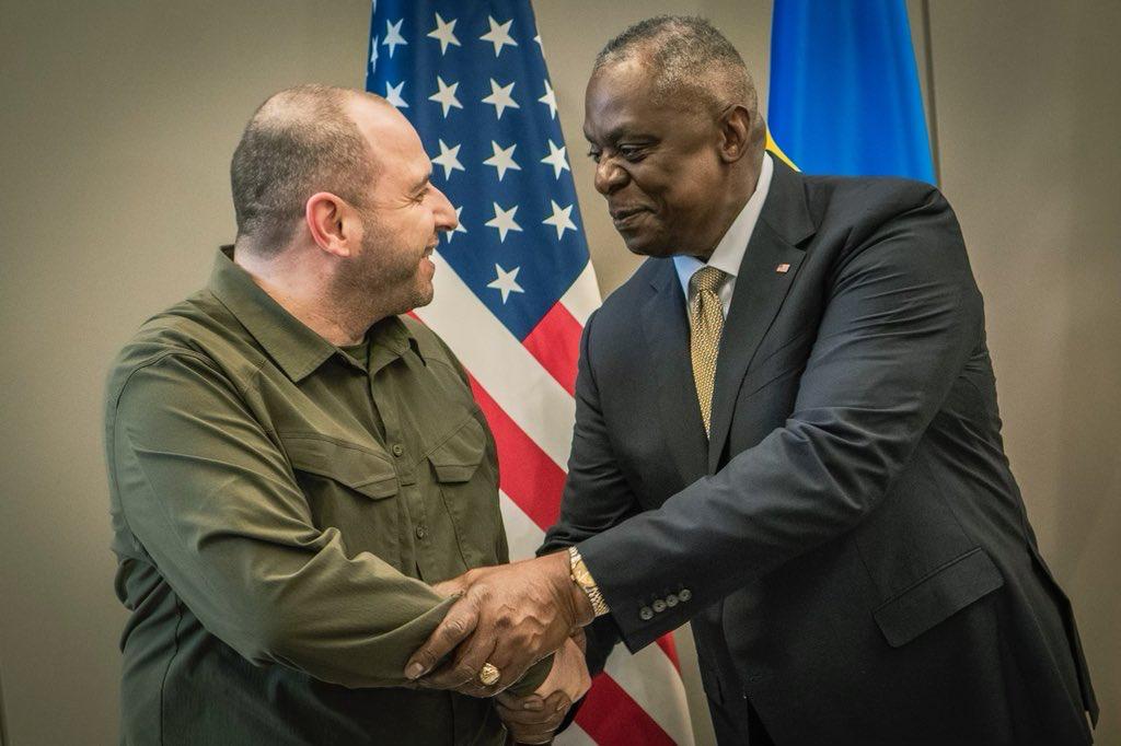 Міністр оборони України розповів США про збиття літака А-50, посилення ППО та готовність до нових атак.