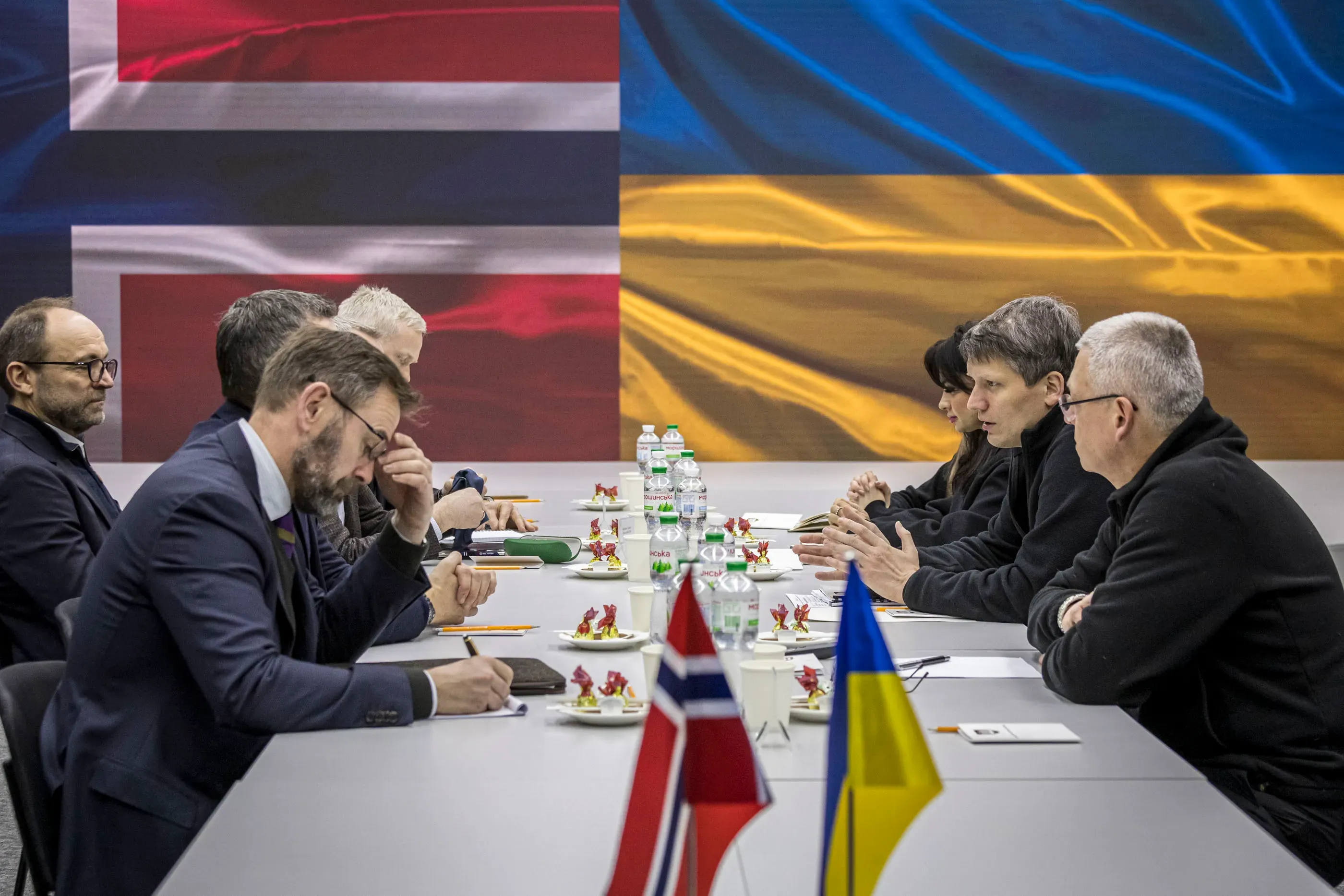 Зустріч заступника Міністра оборони України Сергія Боєва з держсекретарем МО Норвегії Фреде Германсеном та держсекретарем МЗС Норвегії Торгейром Ларсеном