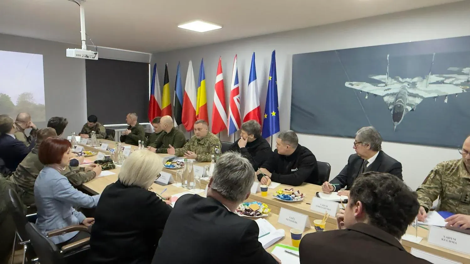 Французька делегація провела зустріч із командуванням Повітряних Сил