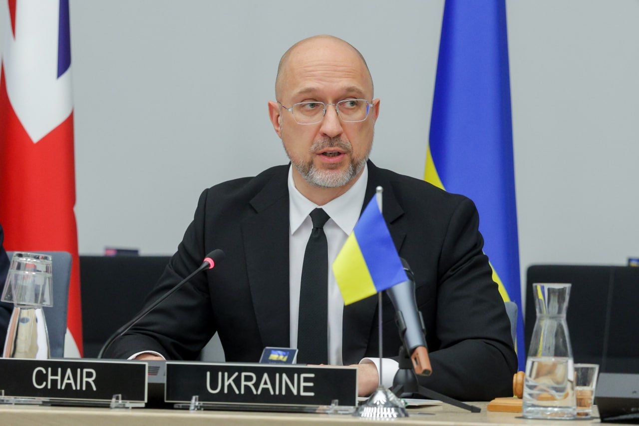 ППО, ракети, дрони, далекобійна зброя – Денис Шмигаль озвучив пріоритети на засіданні «Рамштайн»