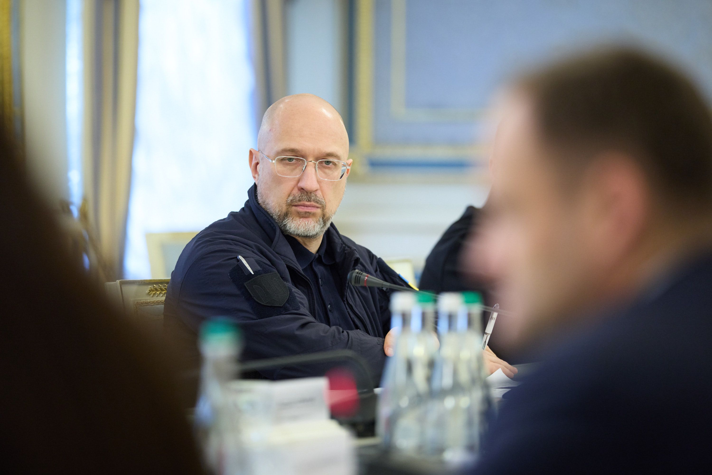 Міністр оборони Денис Шмигаль разом з урядовою командою презентували Президенту України Володимиру Зеленському ключові результати роботи за 100 днів та наступні пріоритетні кроки 