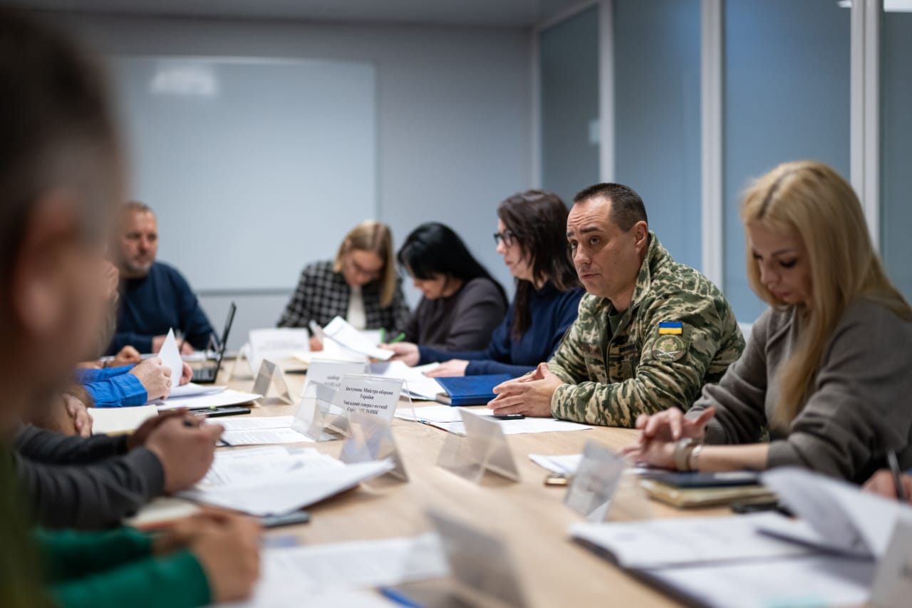 Міноборони тестує нові зразки зимової жіночої форми та впроваджує елементи інклюзивності