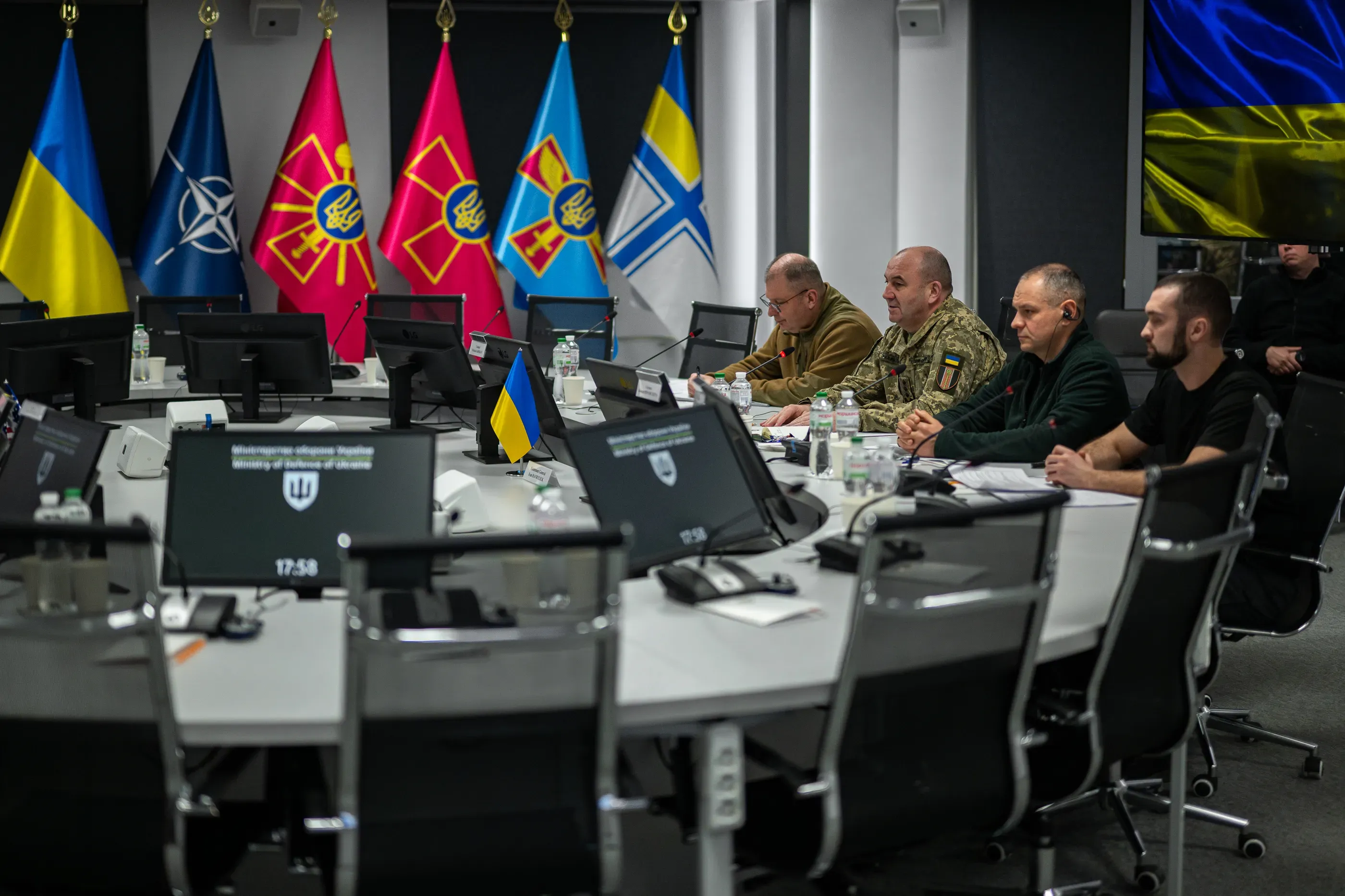 Перший заступник міністра оборони України генерал-лейтенант Іван Гаврилюк підкреслив важливість для України всебічної допомоги з боку США.