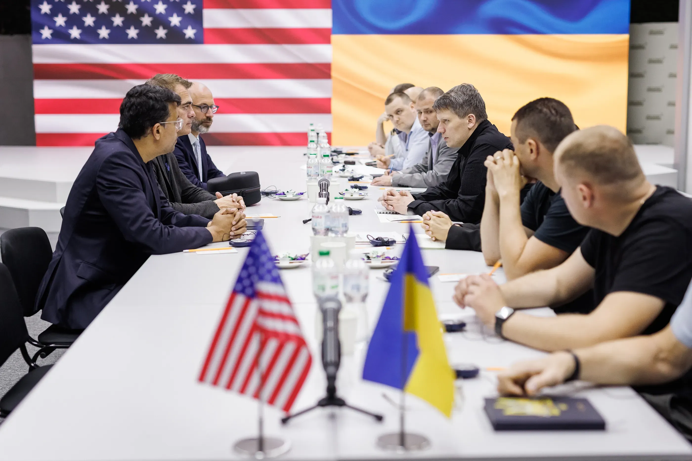 Американська компанія Axon готова до обміну експертизою з Україною у сфері протидії БПЛА