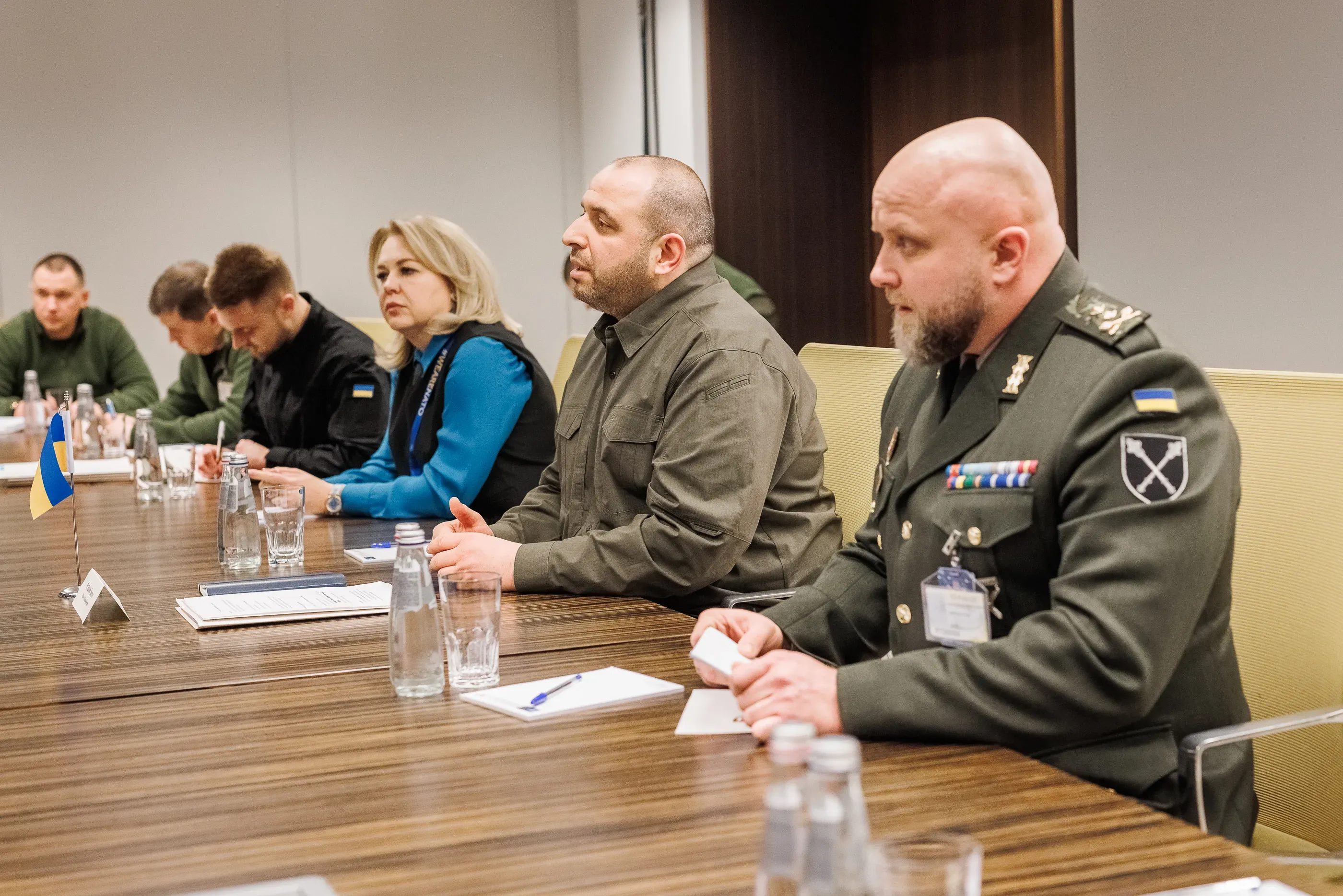 Рустем Умєров провів у Брюсселі зустріч із міністром оборони Канади Біллом Блером