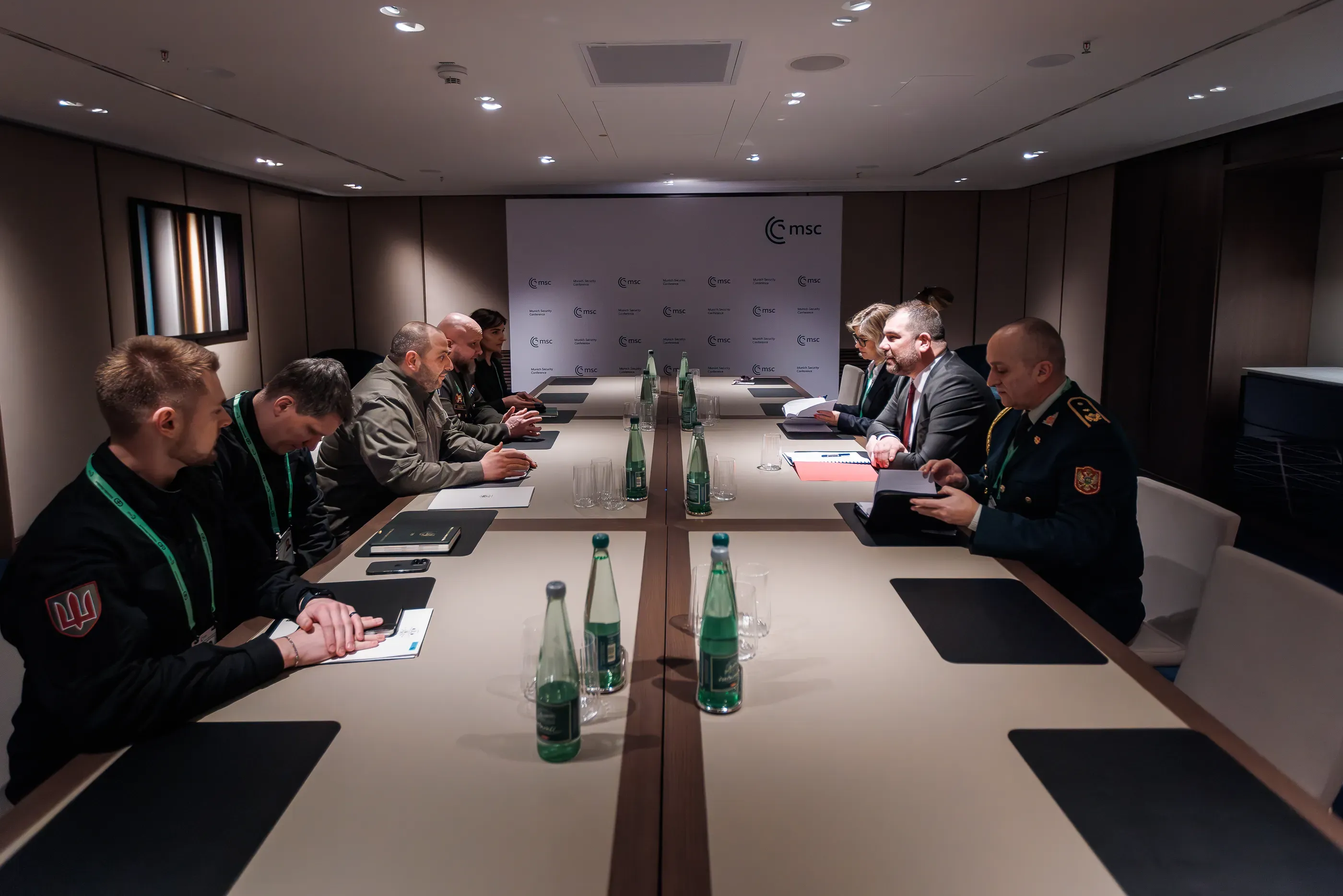  Зустріч Рустема Умєрова  із міністром оборони Чорногорії Драганом Краповичем