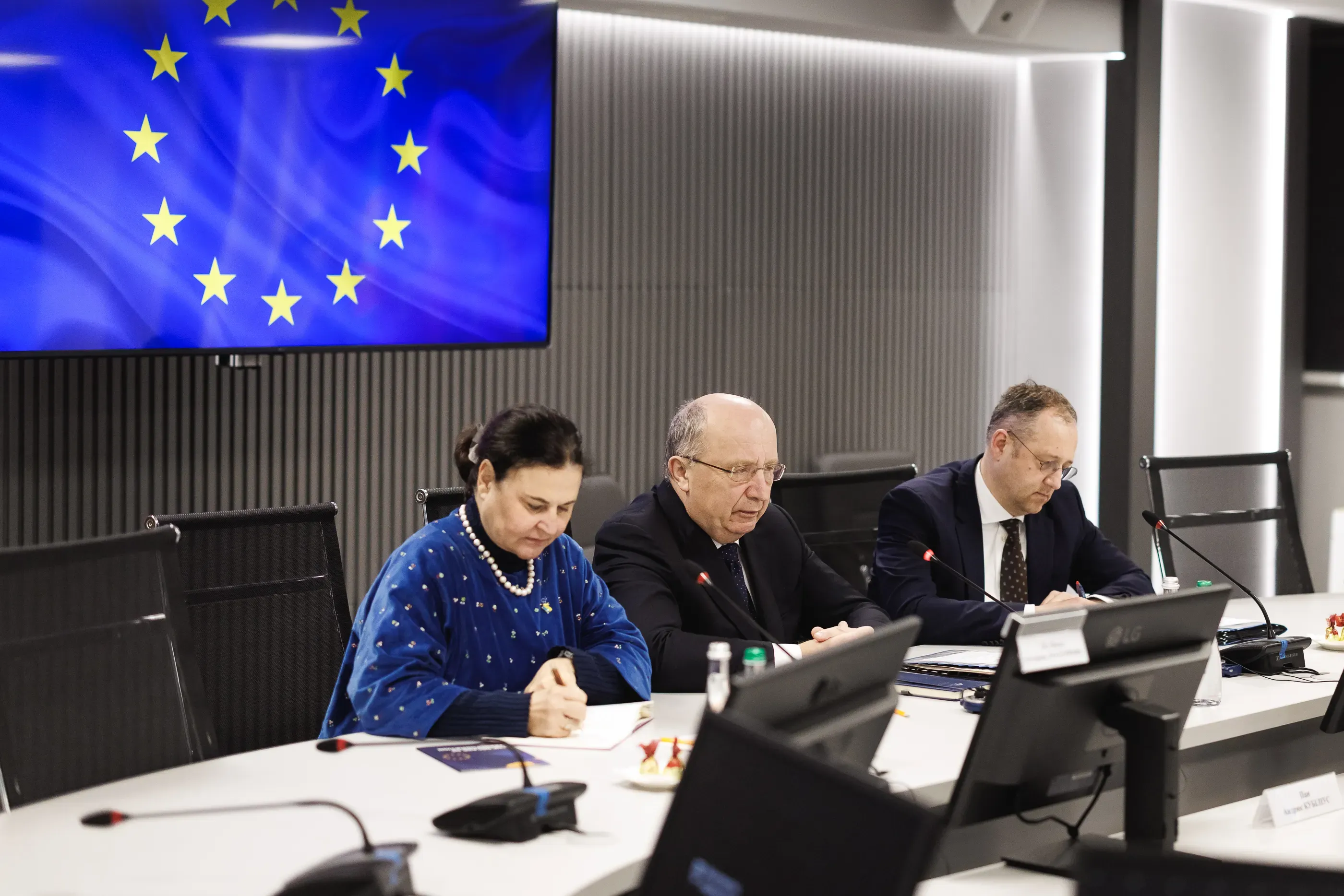 Andrius Kubilius and members of the European Union delegation during a visit to Kyiv