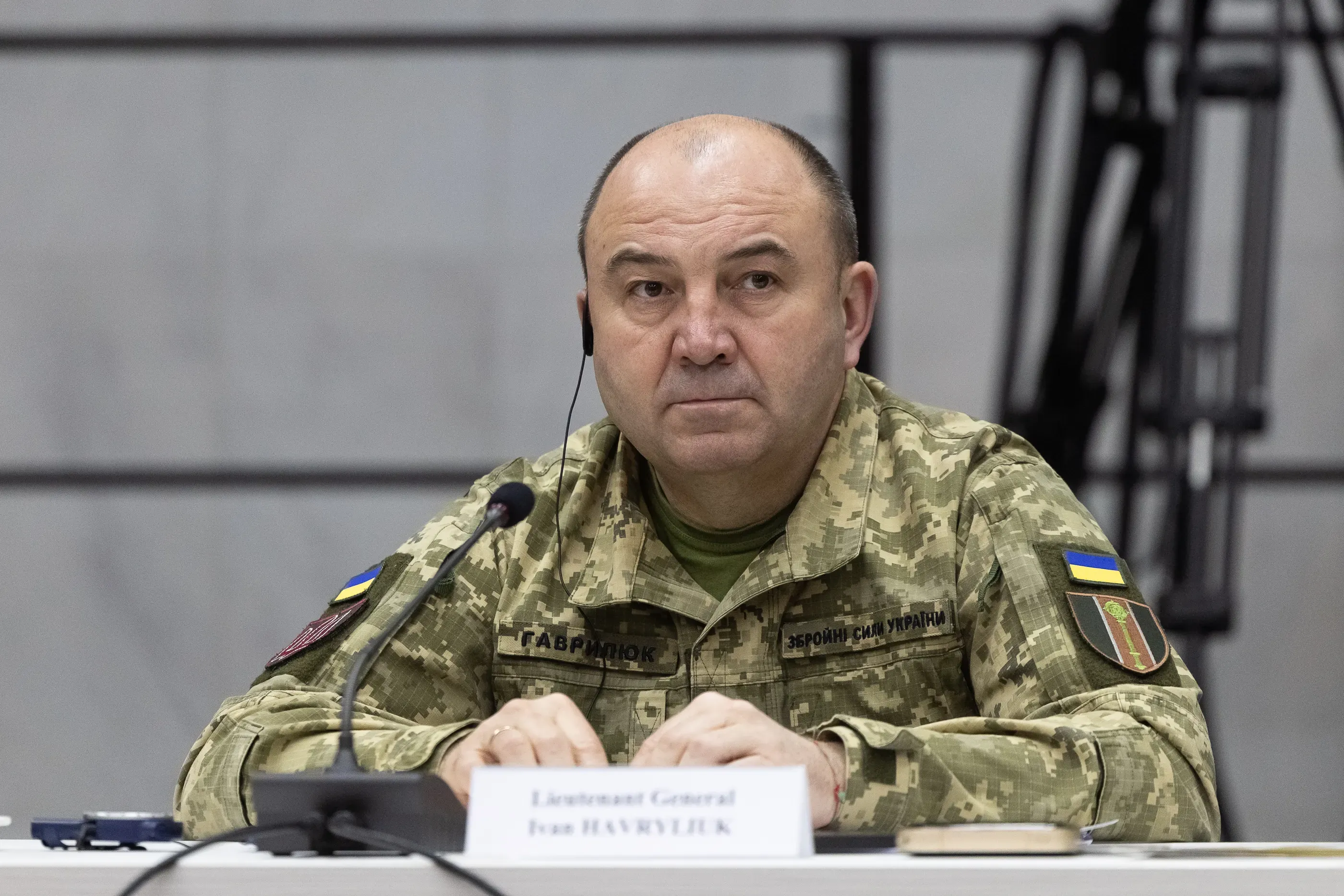 Фото заступника міністра оборони генерал-лейтенанта Івана Гаврилюка під час зустрічі з редставниками Федерації німецьких індустрій (BDI) і уряду Німеччини