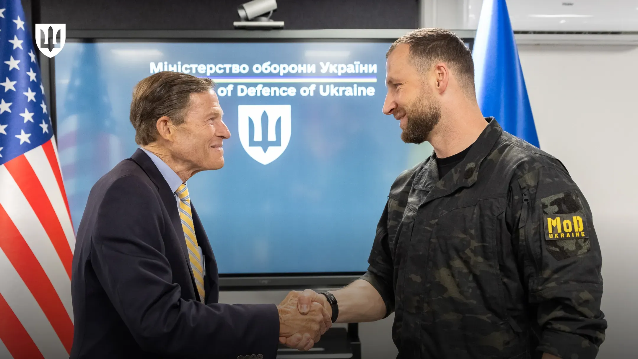Міністр оборони Євгеній Хмара і сенатор США Річард Блюменталь у Києві 23 серпня 2026 року