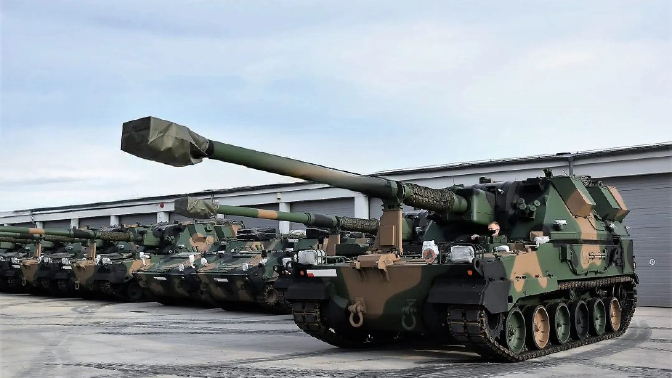 The Ministry of Defence is enhancing the prepayment system for weapons procurement