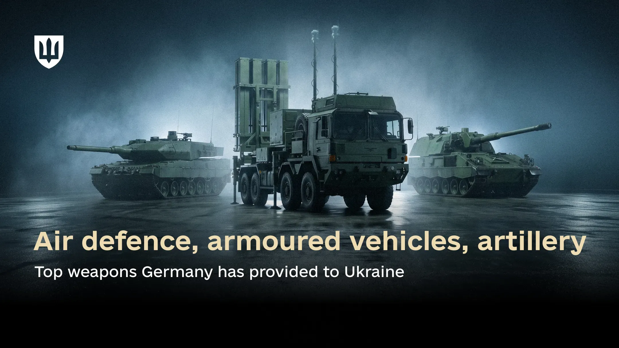 An IRIS-T air defence system in the centre, with a Leopard 2 tank on the left and a Panzerhaubitze 2000 self-propelled howitzer on the right