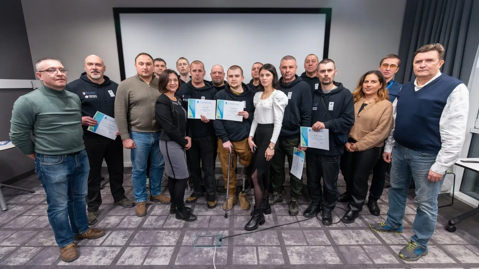 Українські ветерани опановують геоінформаційні системи та машини механізованого розмінування