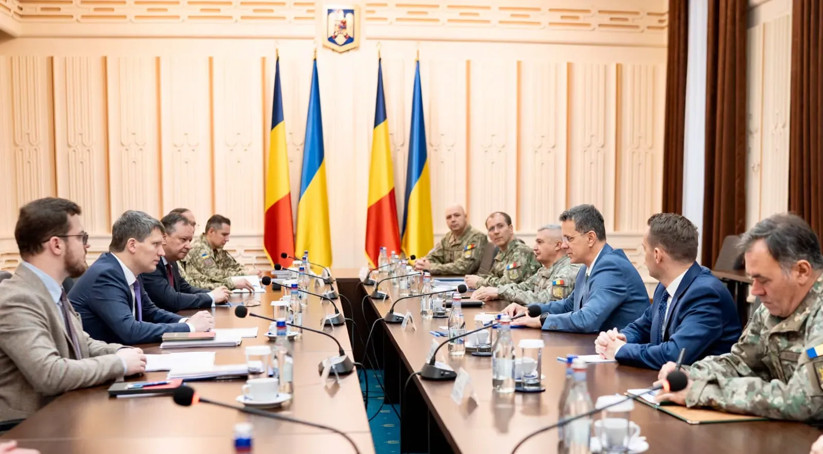 Сергій Боєв обговорив з Міністром оборони Румунії можливість спільних проєктів у межах SAFE